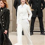 Filename=001.jpg
Filesize=1013KiB
Dimensions=2000x3000
Date added=Jan 28, 2025 001.jpg